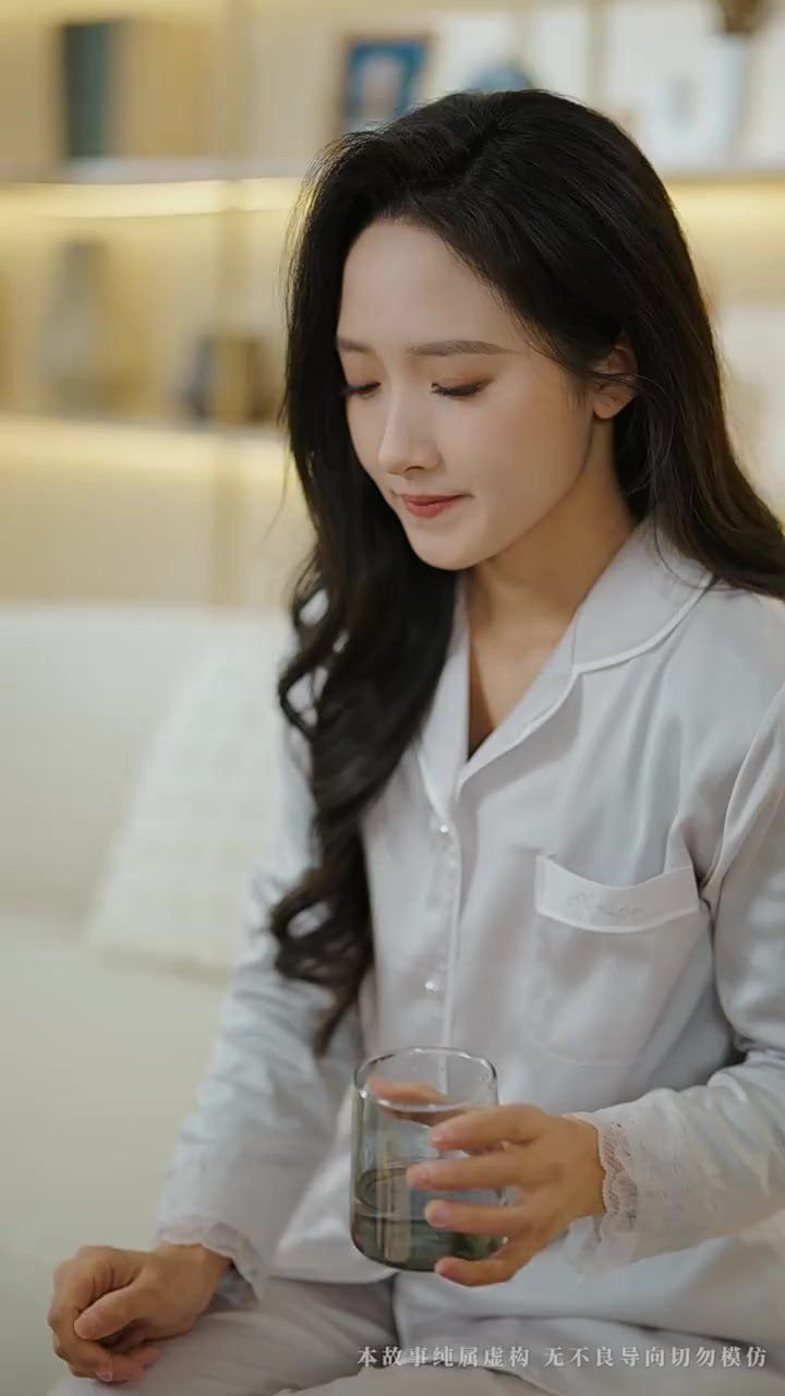 萬(wàn)丈深淵終見(jiàn)底（萬(wàn)丈深淵終見(jiàn)底）(全集)