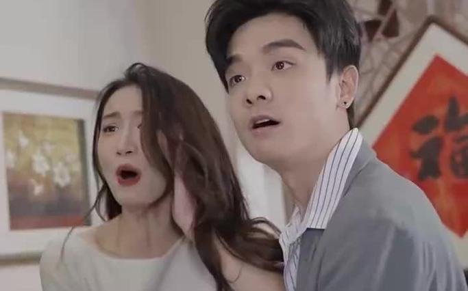 不裝了，腳踹渣男后我成了全球女戰(zhàn)神(全集)