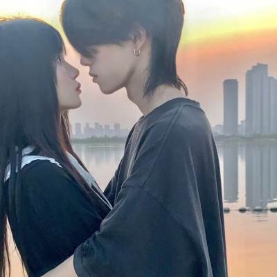 退婚后，真千金她驚爆全球(全集)